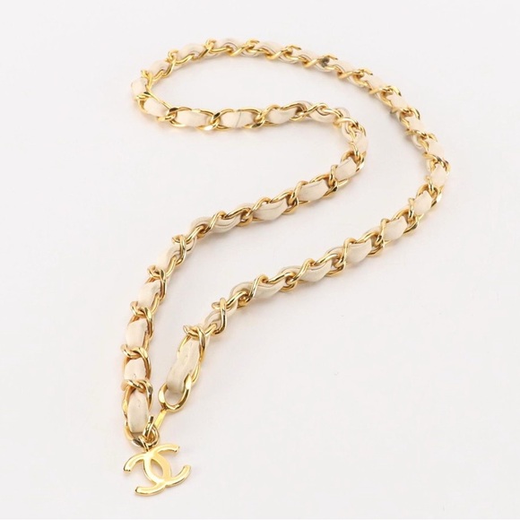 CHANEL CC Charm Chain
Leather Belt - Picture 1 of 6